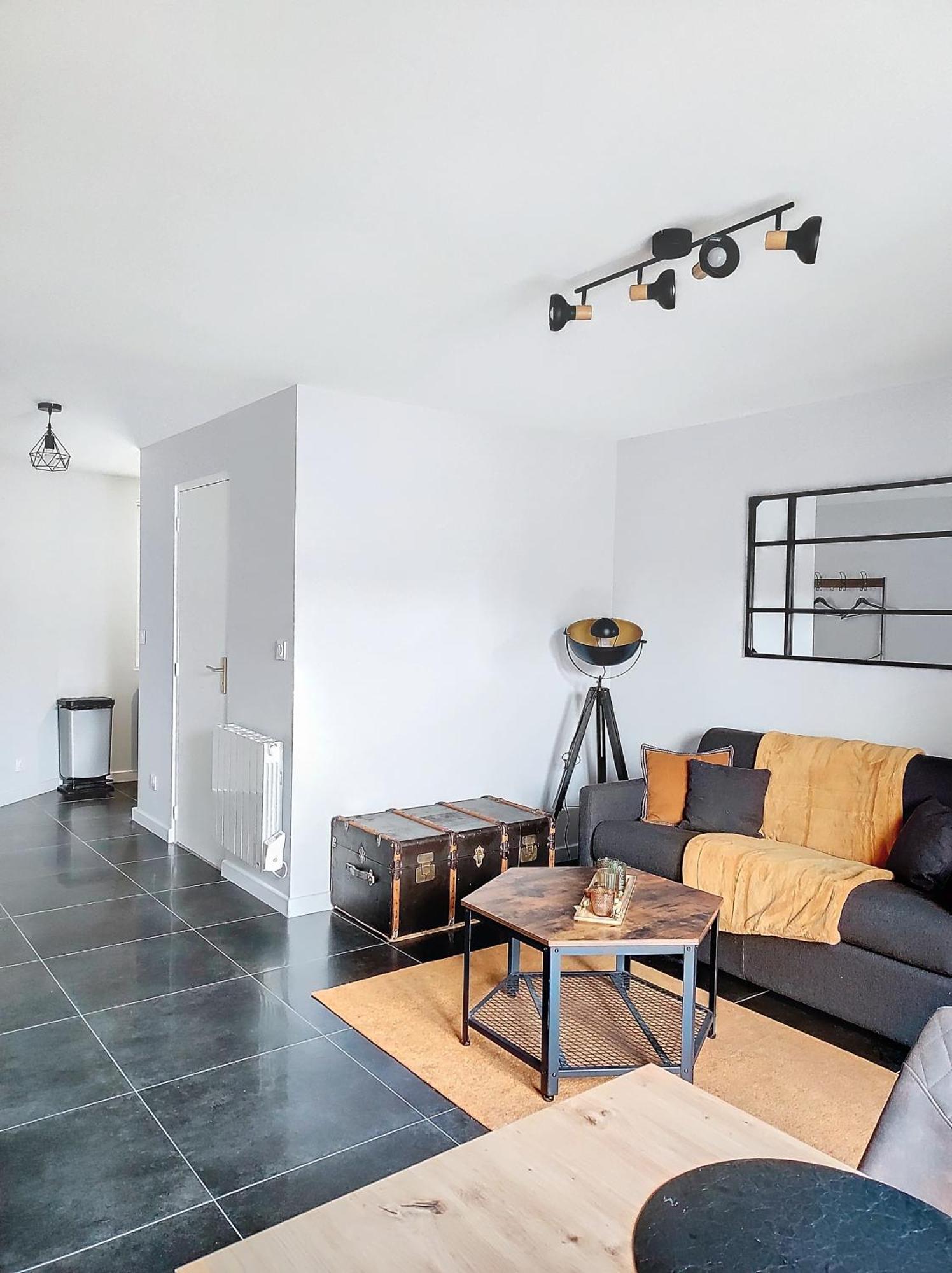 Appartement L'Atelier D'Anatole à Oyonnax Extérieur photo